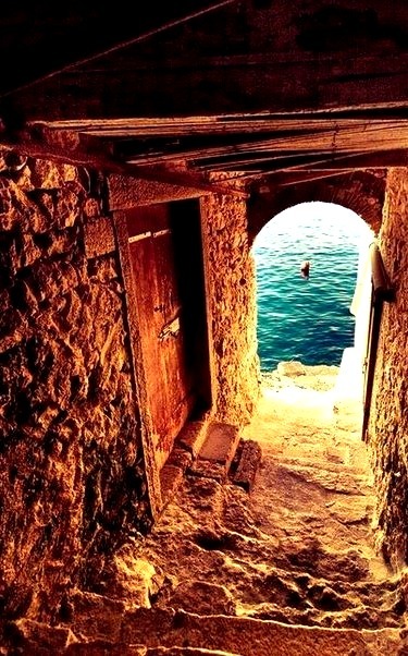 Ancient Passage to the Sea, Greece