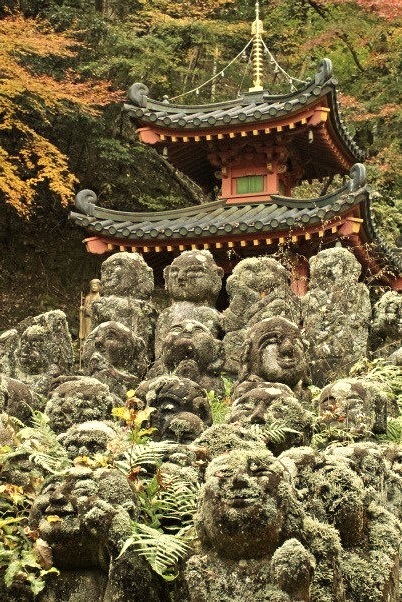 Rakan Sculptures, Otagi Nenbutsuji Temple / Japan